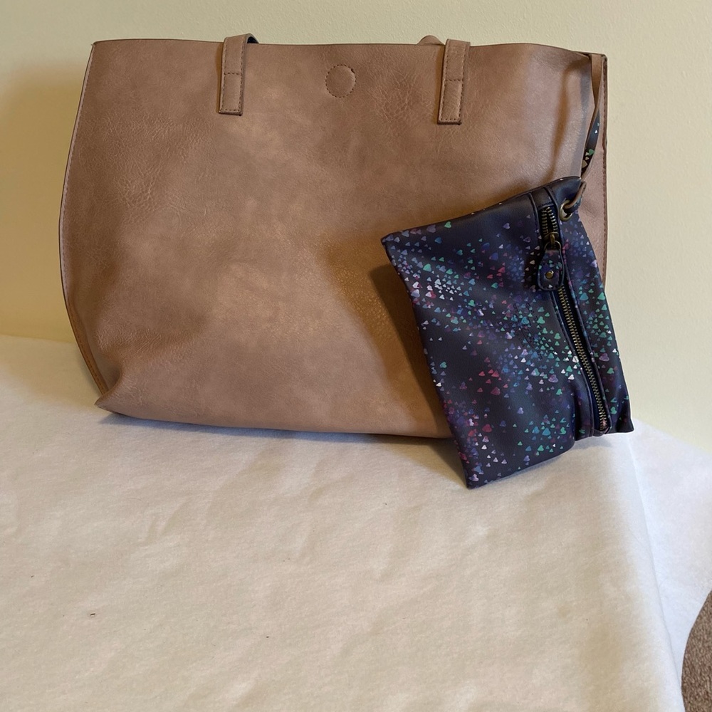Reversible handbag